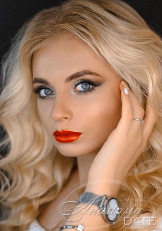 Hundreds of gorgeous pictures: Sofia from Kiev, dating Online dating partner